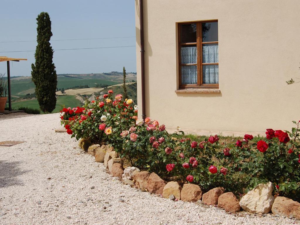 Agriturismo Poggio Tobruk Villa ปีเอนซา ภายนอก รูปภาพ